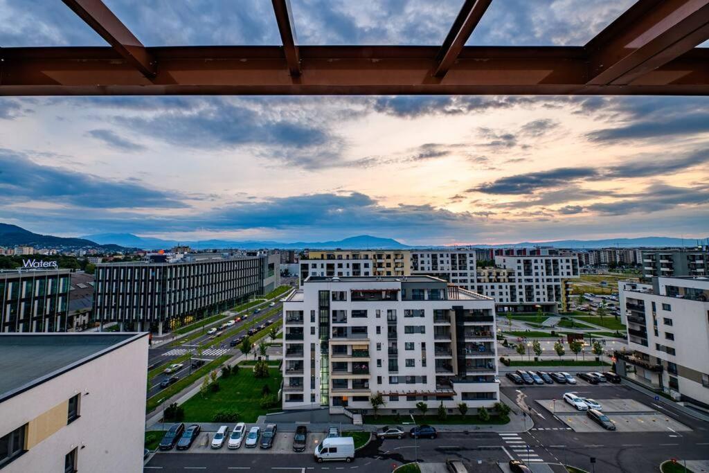 Bravisa Apart View Брашов Екстериор снимка