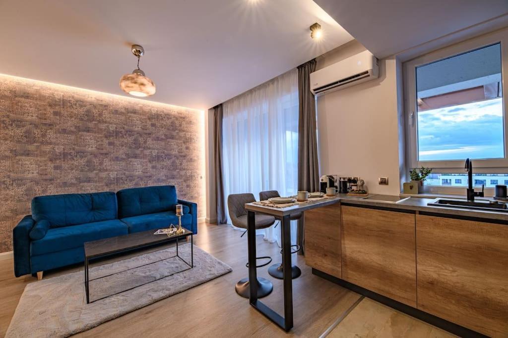 Bravisa Apart View Брашов Екстериор снимка